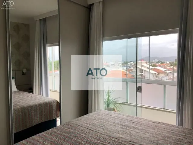 Apartamento 3 quartos e 2 banheiros, à venda, no bairro Universitário em Tijucas