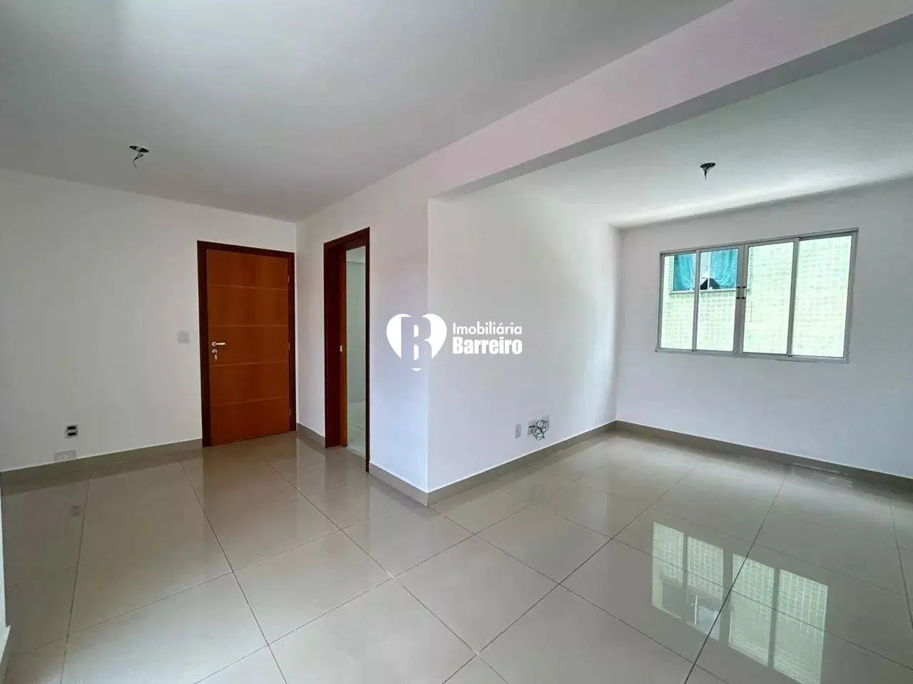 Apartamento 3 quartos com varanda no Barreiro