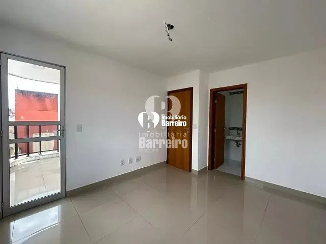 Apartamento 3 quartos e 1 banheiro, à venda, no bairro Barreiro em Belo Horizonte