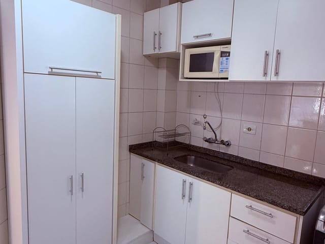 Apartamento com 112m² 3 quartos e 2 banheiros, para alugar, no bairro Pantanal em Florianópolis