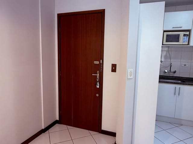 Apartamento com 112m² 3 quartos e 2 banheiros, para alugar, no bairro Pantanal em Florianópolis