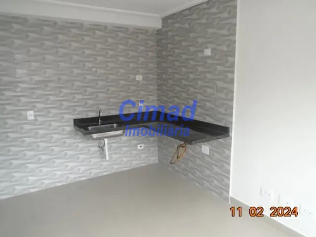 Apartamento 1 quarto e 1 banheiro, para alugar, no bairro Carandiru em São Paulo