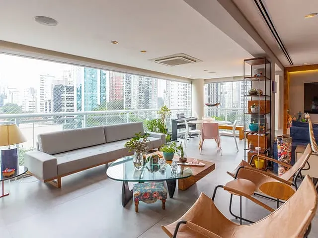 Apartamento com 201m² 3 quartos e 3 banheiros, à venda, no bairro Itaim Bibi em São Paulo