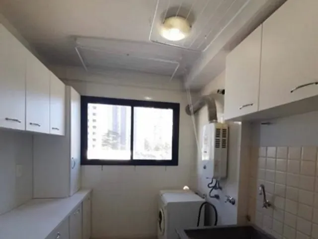 Apartamento com 270m² 3 quartos e 2 banheiros, à venda, no bairro Centro em Cascavel