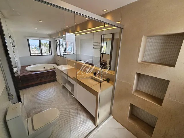 Apartamento com 125m² 1 quarto e 2 banheiros, à venda, no bairro Cerqueira César em São Paulo