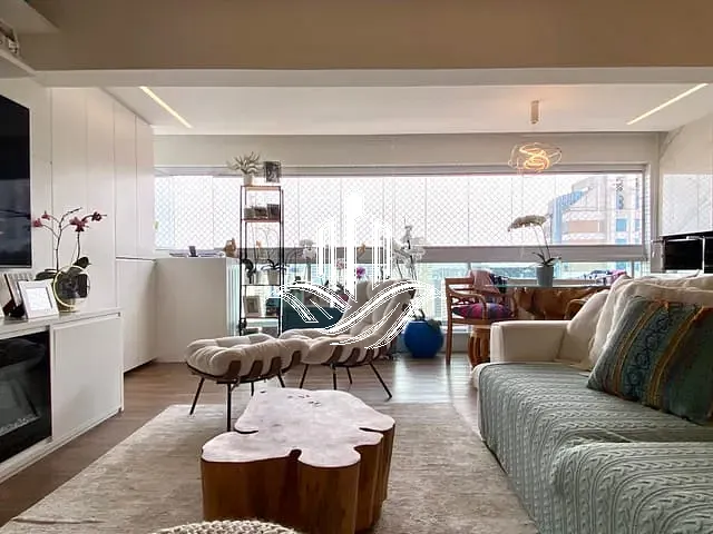 Apartamento com 216m² 3 quartos e 3 banheiros, à venda, no bairro Vila Gertrudes em São Paulo