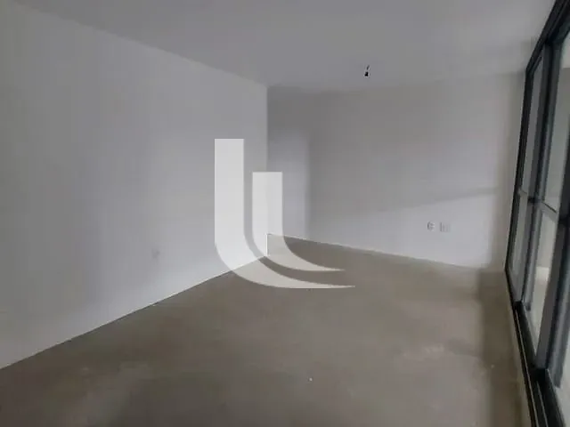 Apartamento 2 quartos e 1 banheiro, à venda, no bairro Itaim Bibi em São Paulo