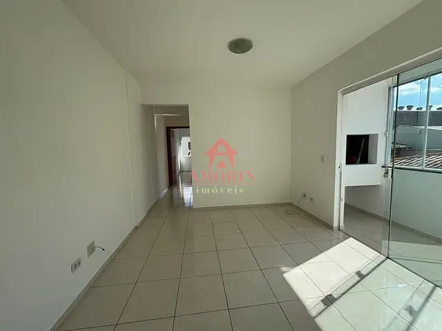 Apartamento com 65m² 2 quartos e 2 banheiros, para alugar, no bairro Portão em Curitiba