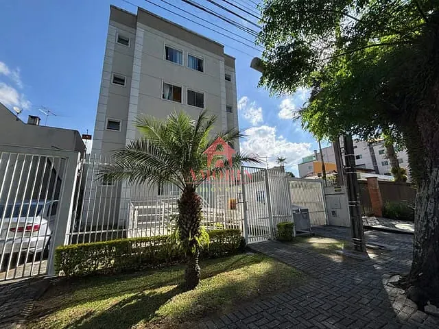 Apartamento com 65m² 2 quartos e 2 banheiros, para alugar, no bairro Portão em Curitiba