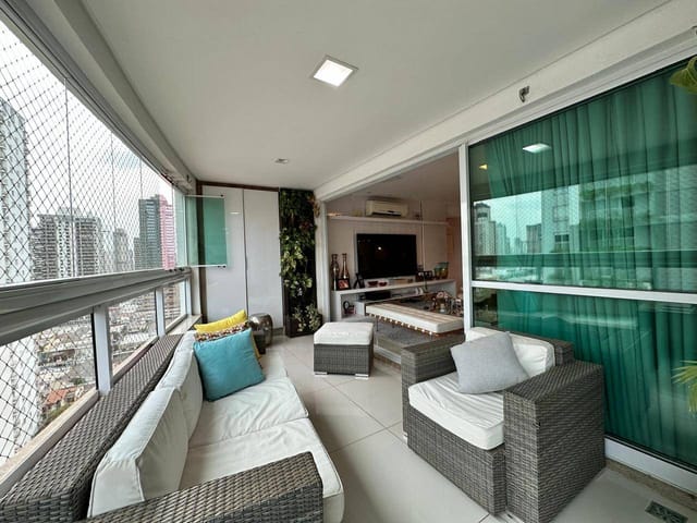 Apartamento 4 quartos e 4 banheiros, à venda, no bairro Setor Marista em Goiânia