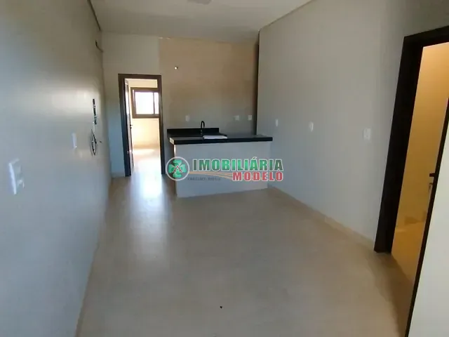 Apartamento 2 quartos e 1 banheiro, para alugar, no bairro Jardim Tropical em Canarana