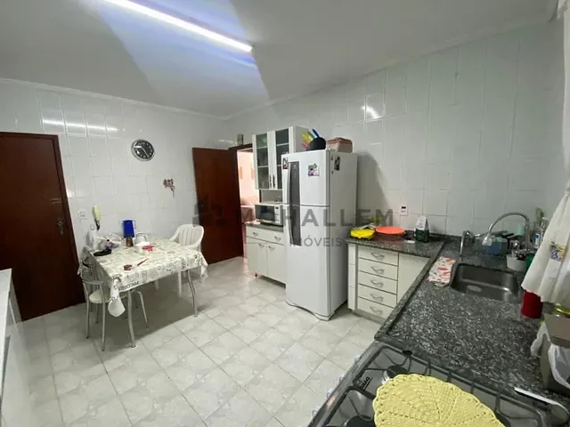 Apartamento 3 quartos e 1 banheiro, para alugar, no bairro São Vicente em Itajubá