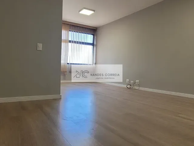 Apartamento 3 quartos e 2 banheiros, à venda, no bairro Vila Larsen 1 em Londrina