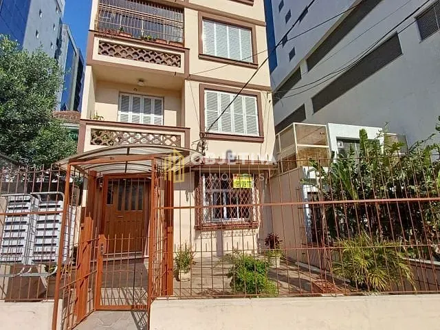 Apartamento com 90m² 2 quartos e 2 banheiros, à venda, no bairro Independência em Porto Alegre