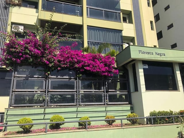 Foto do Apartamento - Ed. Floresta Negra, Apartamento com 128m² á venda por R$ 520.000. Centro- Londrina/Pr | Premier Imóveis