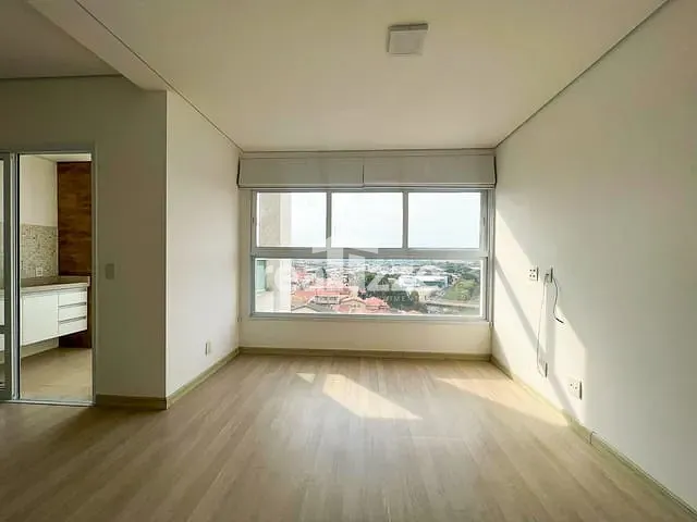Apartamento com 165m² 3 quartos e 2 banheiros, à venda, no bairro Centro em Itapira