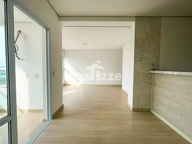 Apartamento com 165m² 3 quartos e 2 banheiros, à venda, no bairro Centro em Itapira