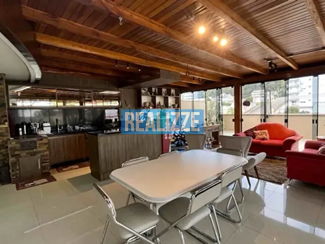 Apartamento com 382m² 3 quartos e 1 banheiro, à venda, no bairro Centro em Marau