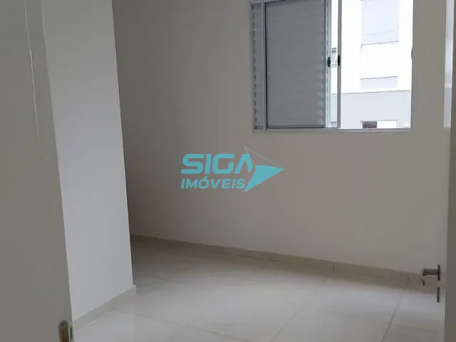 Apartamento 2 quartos e 2 banheiros, para alugar, no bairro Santa Edwiges em Pouso Alegre