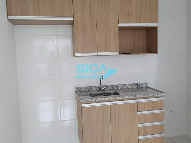 Apartamento 2 quartos e 2 banheiros, para alugar, no bairro Santa Edwiges em Pouso Alegre