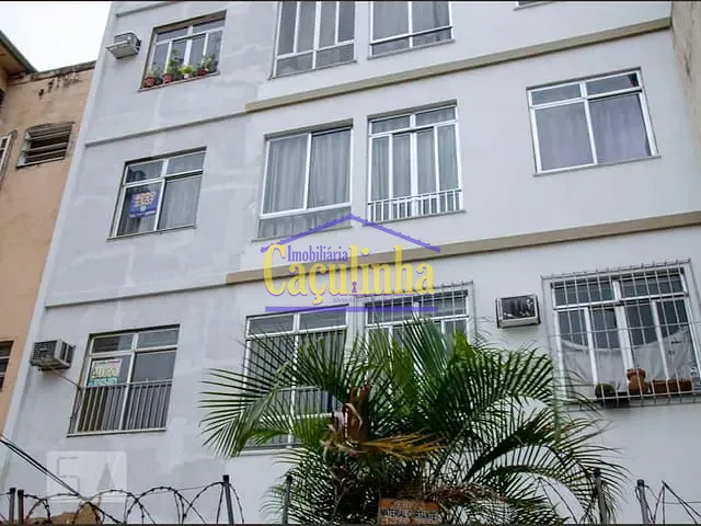 Apartamento 1 quarto e 1 banheiro, à venda, no bairro Santa Teresa em Rio de Janeiro