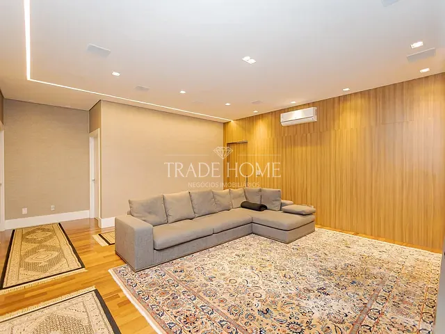 Apartamento com 715m² 4 quartos e 6 banheiros, à venda, no bairro Batel em Curitiba