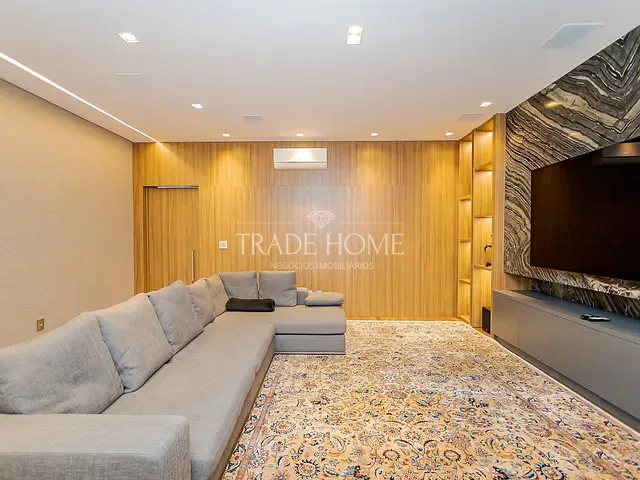 Apartamento com 715m² 4 quartos e 6 banheiros, à venda, no bairro Batel em Curitiba