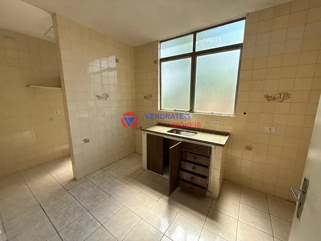 Apartamento 2 quartos e 1 banheiro, à venda ou para alugar, no bairro Jardim Saira em Sorocaba