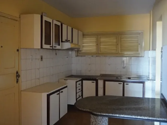 Apartamento 2 quartos e 1 banheiro, para alugar, no bairro Centro em Sobral