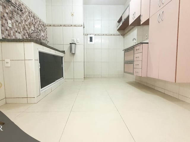 Apartamento com 92m² 2 quartos e 2 banheiros, à venda, no bairro Olaria em Rio de Janeiro