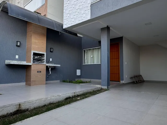 Casa 3 quartos e 2 banheiros, à venda, no bairro LIONS em Itaperuna