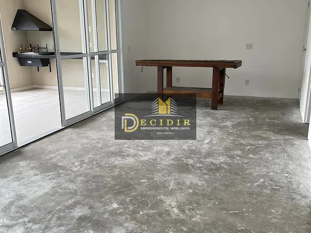 Apartamento com 135m² 3 quartos e 2 banheiros, à venda, no bairro Parque São Jorge em São Paulo