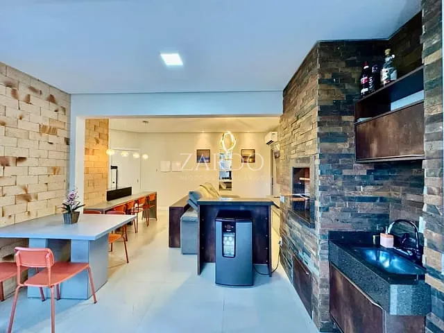 Apartamento com 125m² 3 quartos e 2 banheiros, à venda, no bairro Palmas em Governador Celso Ramos