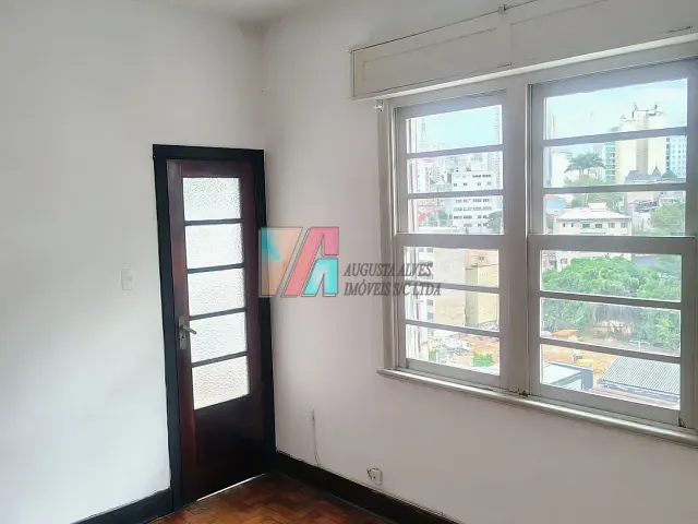 Apartamento 2 quartos e 2 banheiros, para alugar, no bairro Liberdade em São Paulo