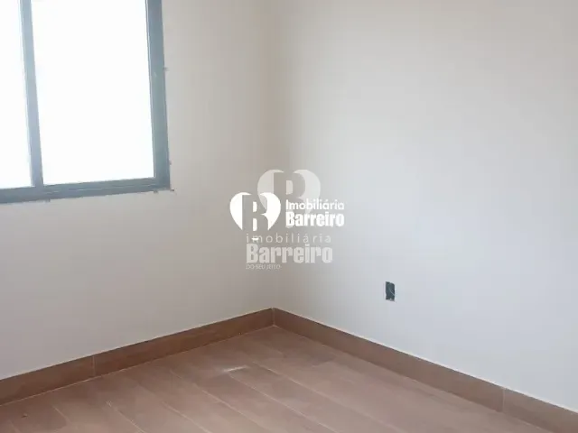 Apartamento 3 quartos e 1 banheiro, à venda, no bairro Barreiro em Belo Horizonte