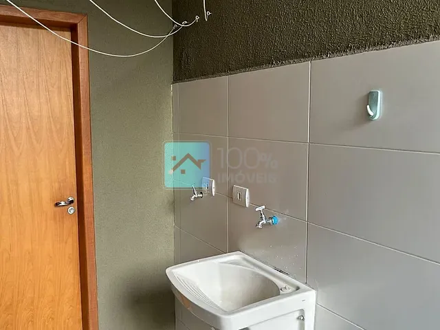 Casa com 250m² 3 quartos e 2 banheiros, à venda, no bairro Loteamento Villa Branca em Jacareí