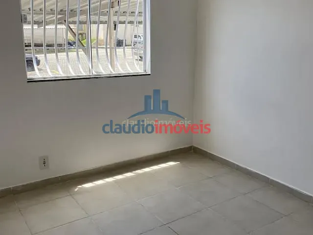 Apartamento 2 quartos e 1 banheiro, à venda, no bairro Colônia Santo Antônio em Barra Mansa