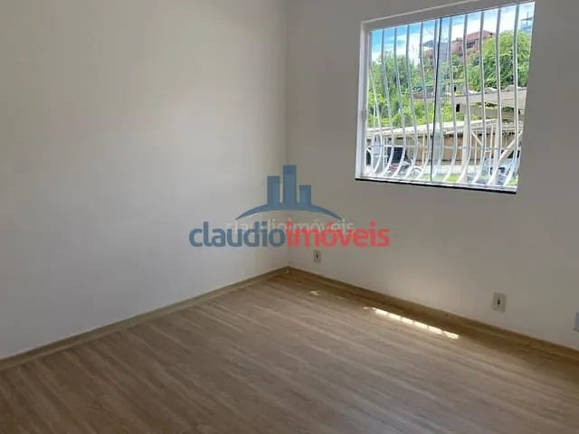 Apartamento 2 quartos e 1 banheiro, à venda, no bairro Colônia Santo Antônio em Barra Mansa