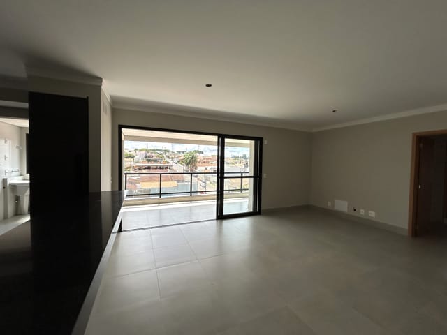 Apartamento com 143m² 3 quartos e 5 banheiros, à venda, no bairro São José em Franca