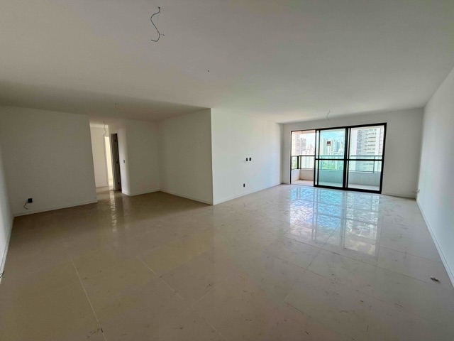 Apartamento 4 quartos e 6 banheiros, à venda, no bairro Monteiro em Recife