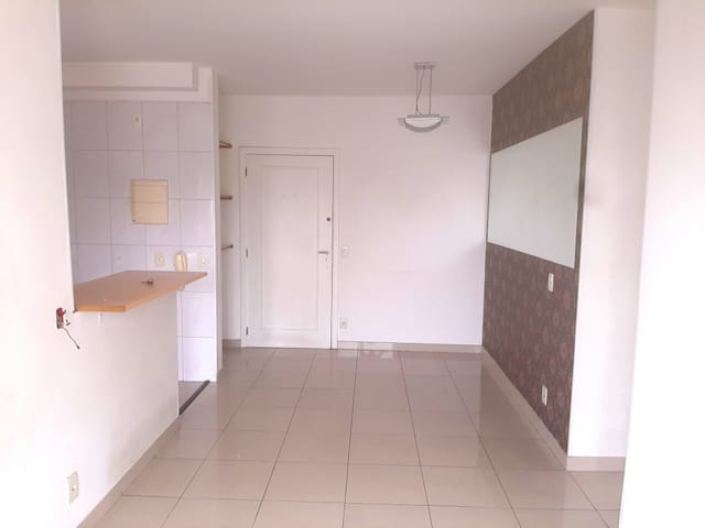 Foto do Apartamento - Apartamento para locação de 2 quartos frente pra rua, andar alto, com suíte e vaga suficiente no Acquaplay Santos no Marapé. | eHG Imóveis