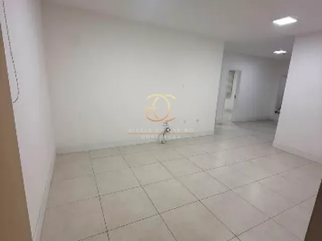 Apartamento 3 quartos e 1 banheiro, à venda ou para alugar, no bairro Aparecida em Rua Barão de Aliança