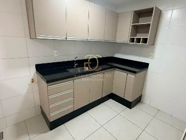 Apartamento 3 quartos e 1 banheiro, à venda ou para alugar, no bairro Aparecida em Rua Barão de Aliança