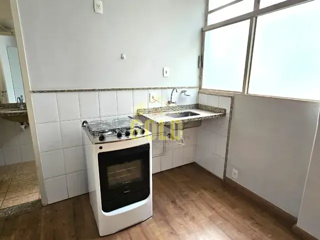 Apartamento com 30m² 1 quarto e 1 banheiro, à venda, no bairro Centro em Londrina