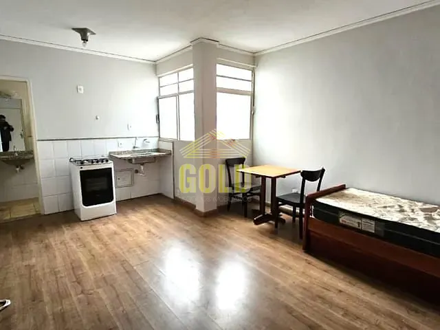 Apartamento com 30m² 1 quarto e 1 banheiro, à venda, no bairro Centro em Londrina