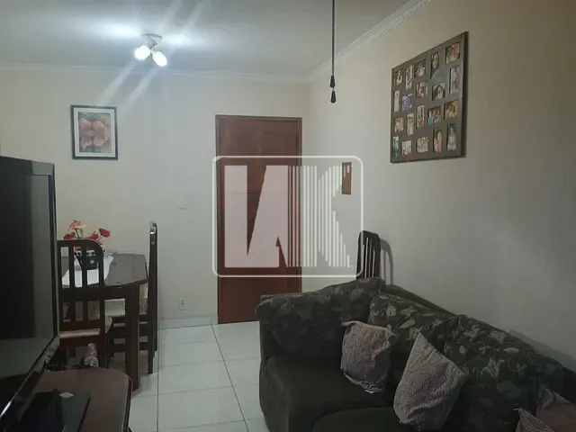 Apartamento 2 quartos e 1 banheiro, à venda, no bairro Vila Palmares em Santo André