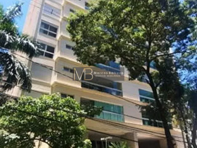 Apartamento com 188m² 3 quartos e 2 banheiros, à venda, no bairro Centro em Londrina