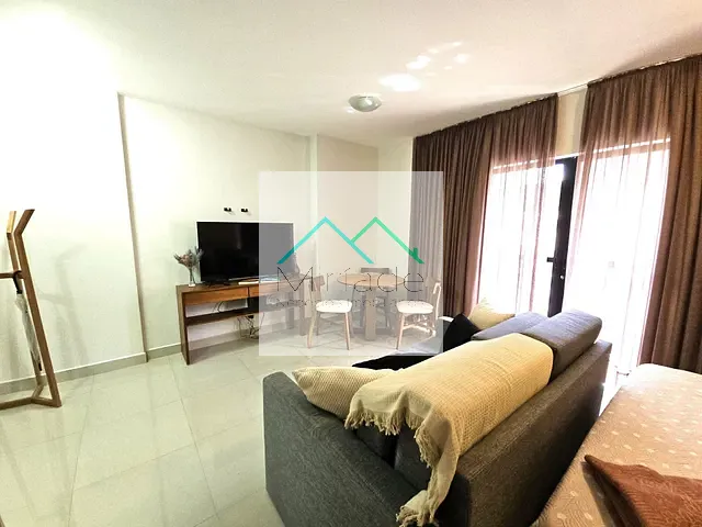 Apartamento com 51m² 1 quarto e 1 banheiro, para alugar, no bairro Centro em Curitiba