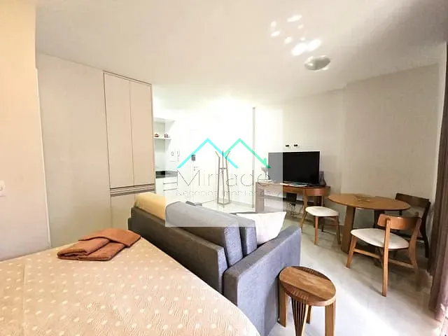 Apartamento com 51m² 1 quarto e 1 banheiro, para alugar, no bairro Centro em Curitiba
