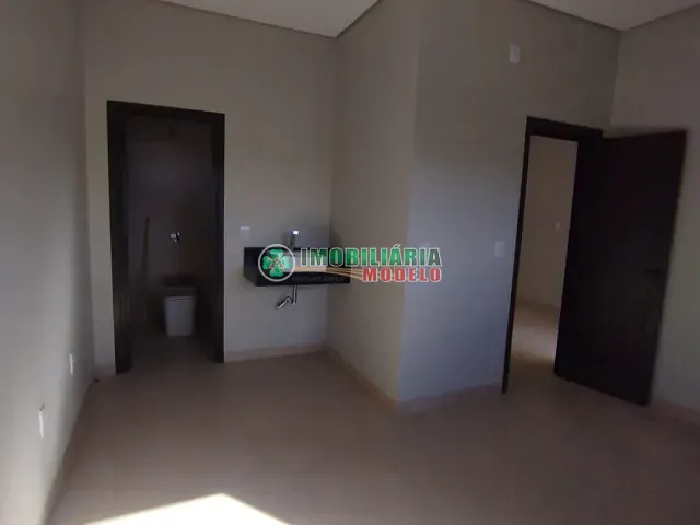 Apartamento 2 quartos e 1 banheiro, para alugar, no bairro Jardim Tropical em Canarana
